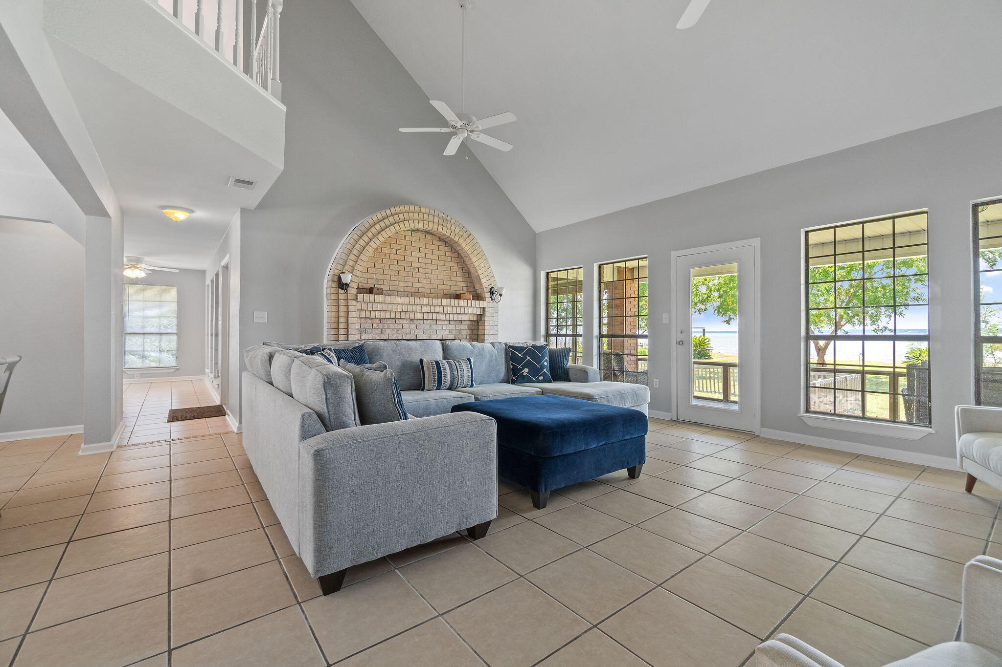 933 Dolphin Road Milton, FL 32583 - Photo 7 of 75 Living Room