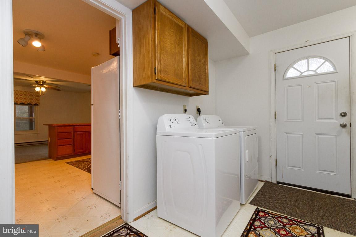 38 Gore Road Castleton, VA 22716 - Photo 11 of 28 Interior (General)