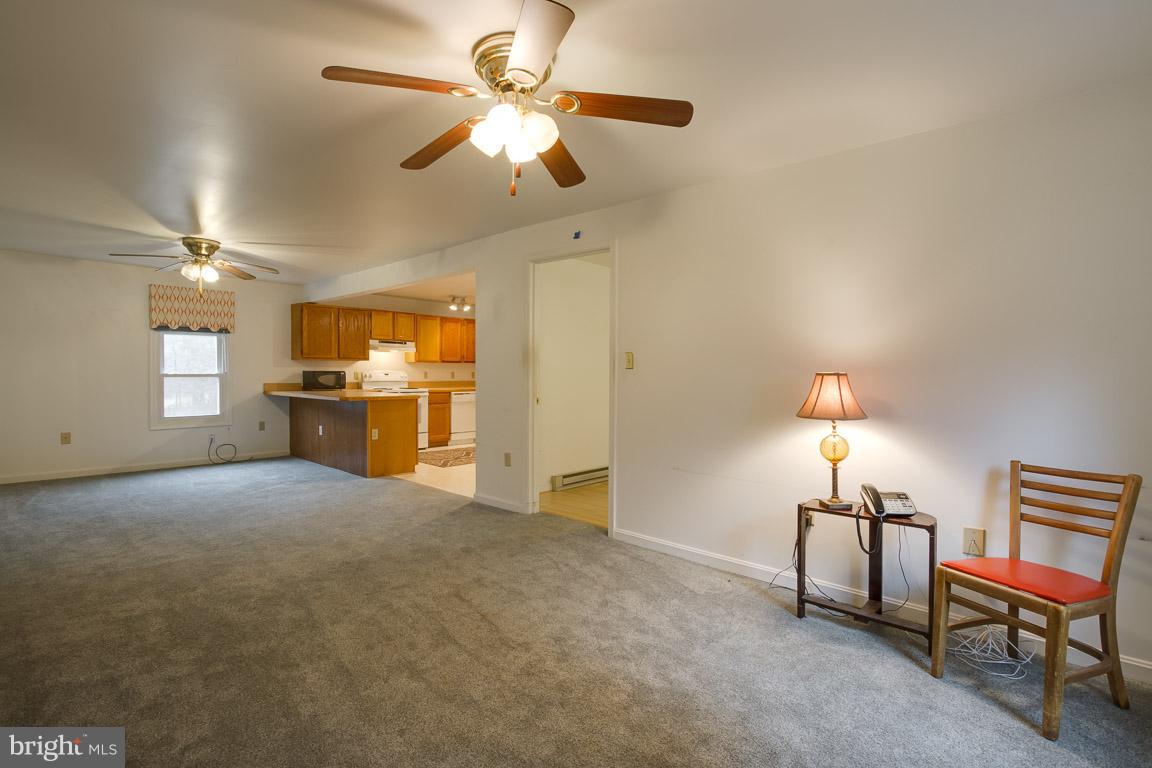38 Gore Road Castleton, VA 22716 - Photo 8 of 28 Family Room