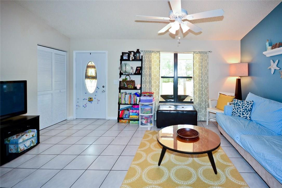 16105 88th Road North Loxahatchee, FL 33470 - Photo 5 of 35 Photo 5