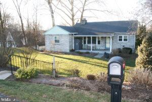 2035 Millstream Road Lancaster, PA 17602 - Photo 5 of 33 Gallery Image 5