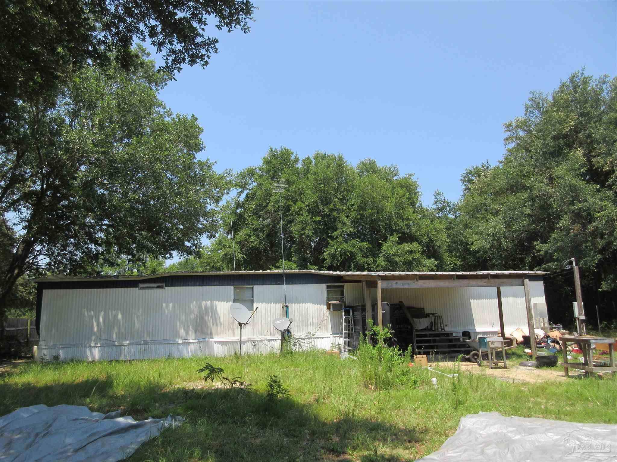 4715 Christopher Lane Milton, FL 32583 - Photo 33 of 40 Gallery Image 33