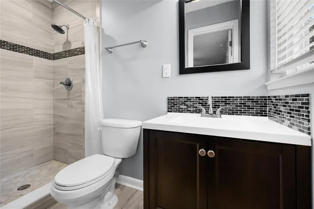 $3,250 | 2026 Northwest 19th Lane, Gainesville, FL 32605