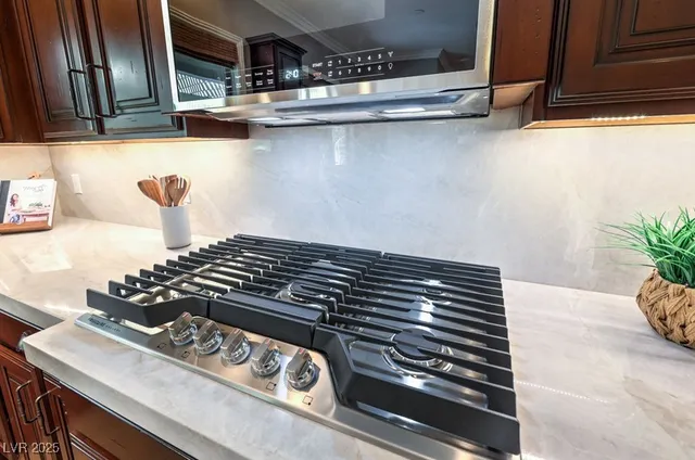 $2,250,000 | 9135 Hickam Avenue, Las Vegas, NV 89129