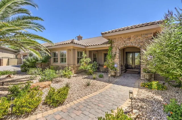 $2,250,000 | 9135 Hickam Avenue, Las Vegas, NV 89129