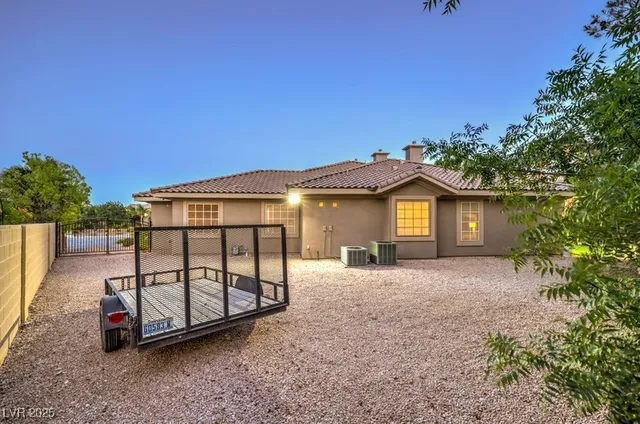 $2,250,000 | 9135 Hickam Avenue, Las Vegas, NV 89129