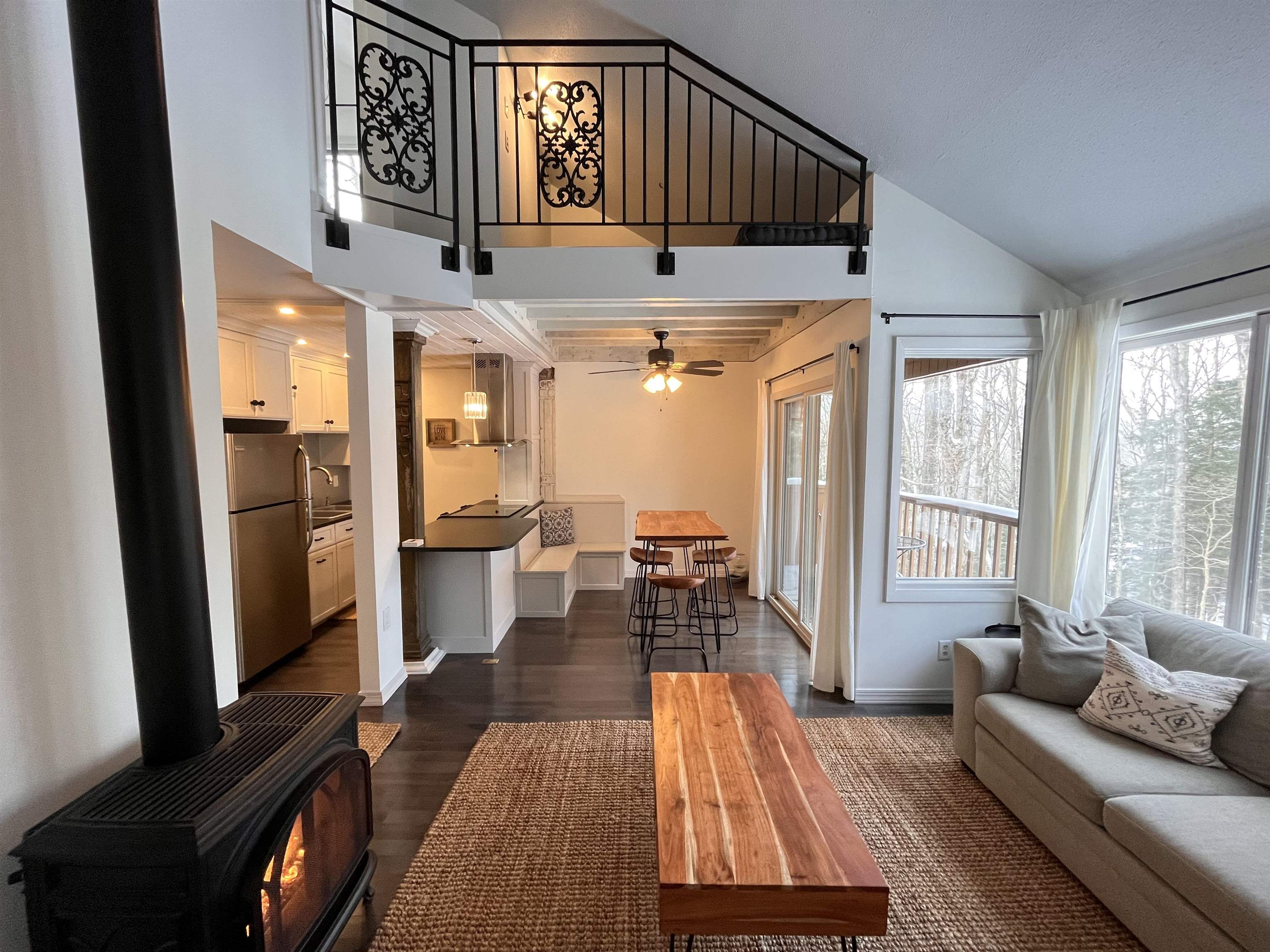 98 Sugar Run Condos, Unit 13 Fayston, VT 05673 - Photo 2 of 33