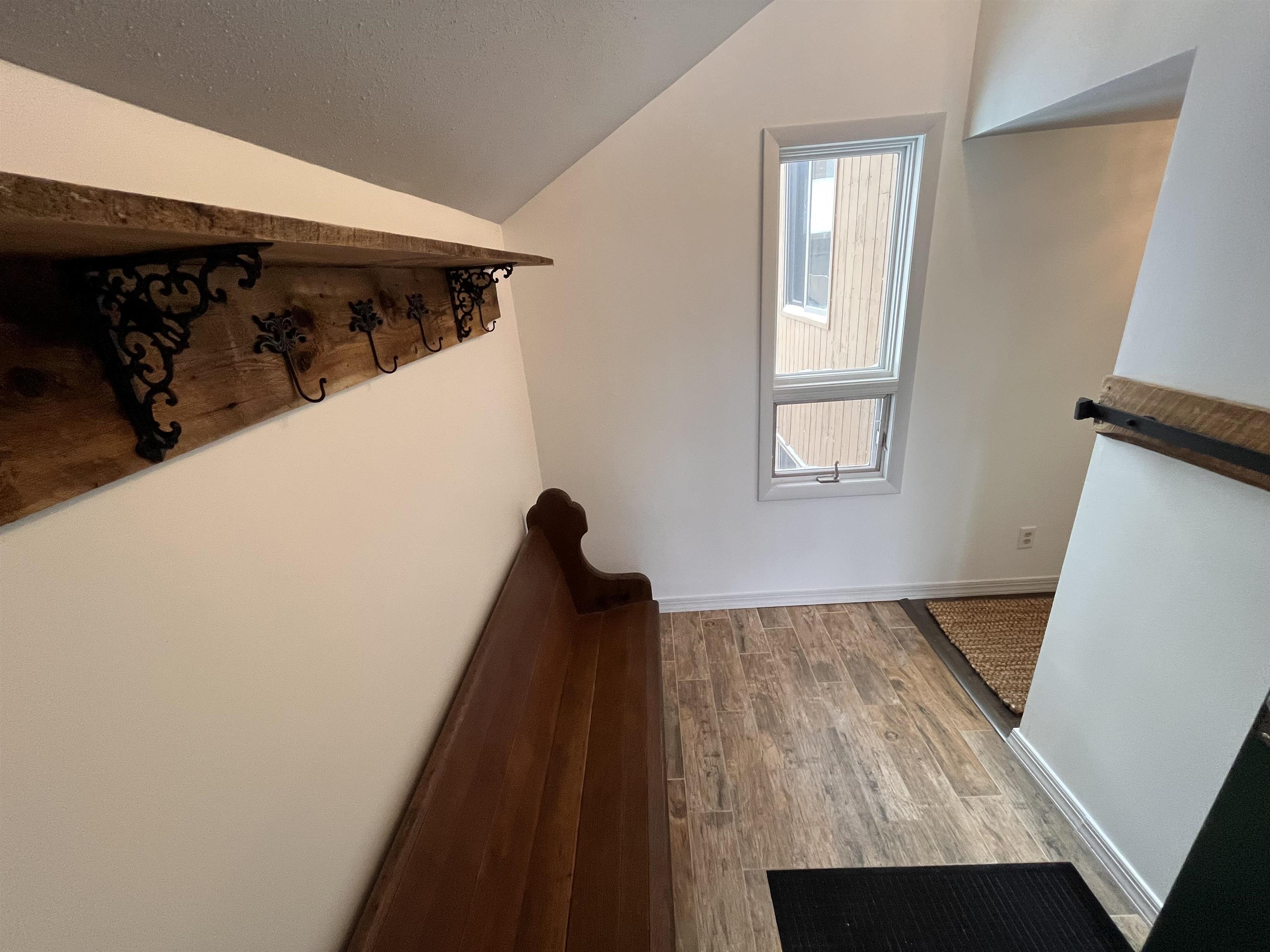 98 Sugar Run Condos, Unit 13 Fayston, VT 05673 - Photo 4 of 33