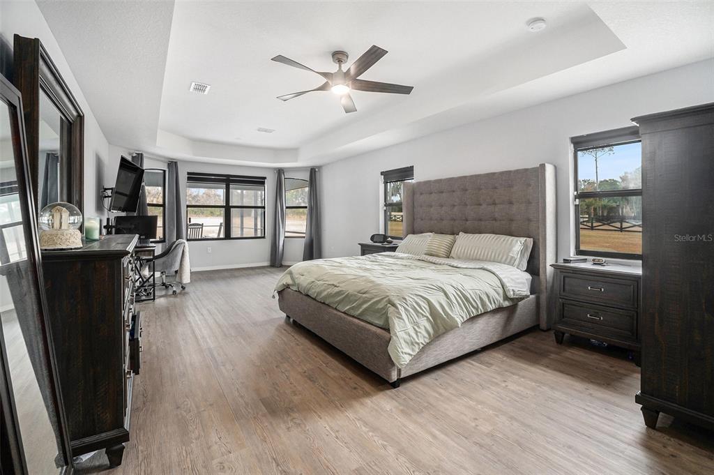 7403 Northeast 22nd Ct Road Ocala, FL 34479 - Photo 24 of 57