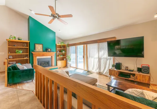 $350,000 | 1430 Sylvan Court, Freeport, IL 61032