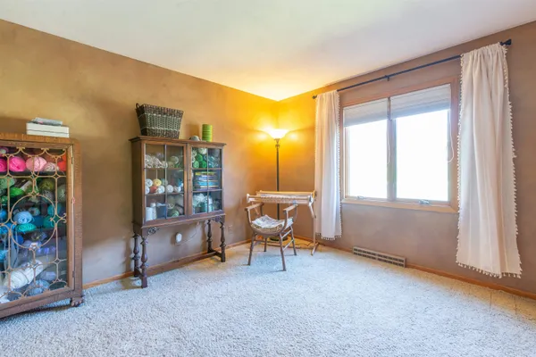 $350,000 | 1430 Sylvan Court, Freeport, IL 61032