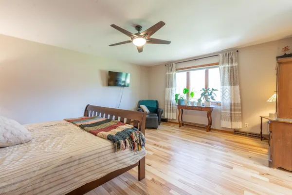 $350,000 | 1430 Sylvan Court, Freeport, IL 61032