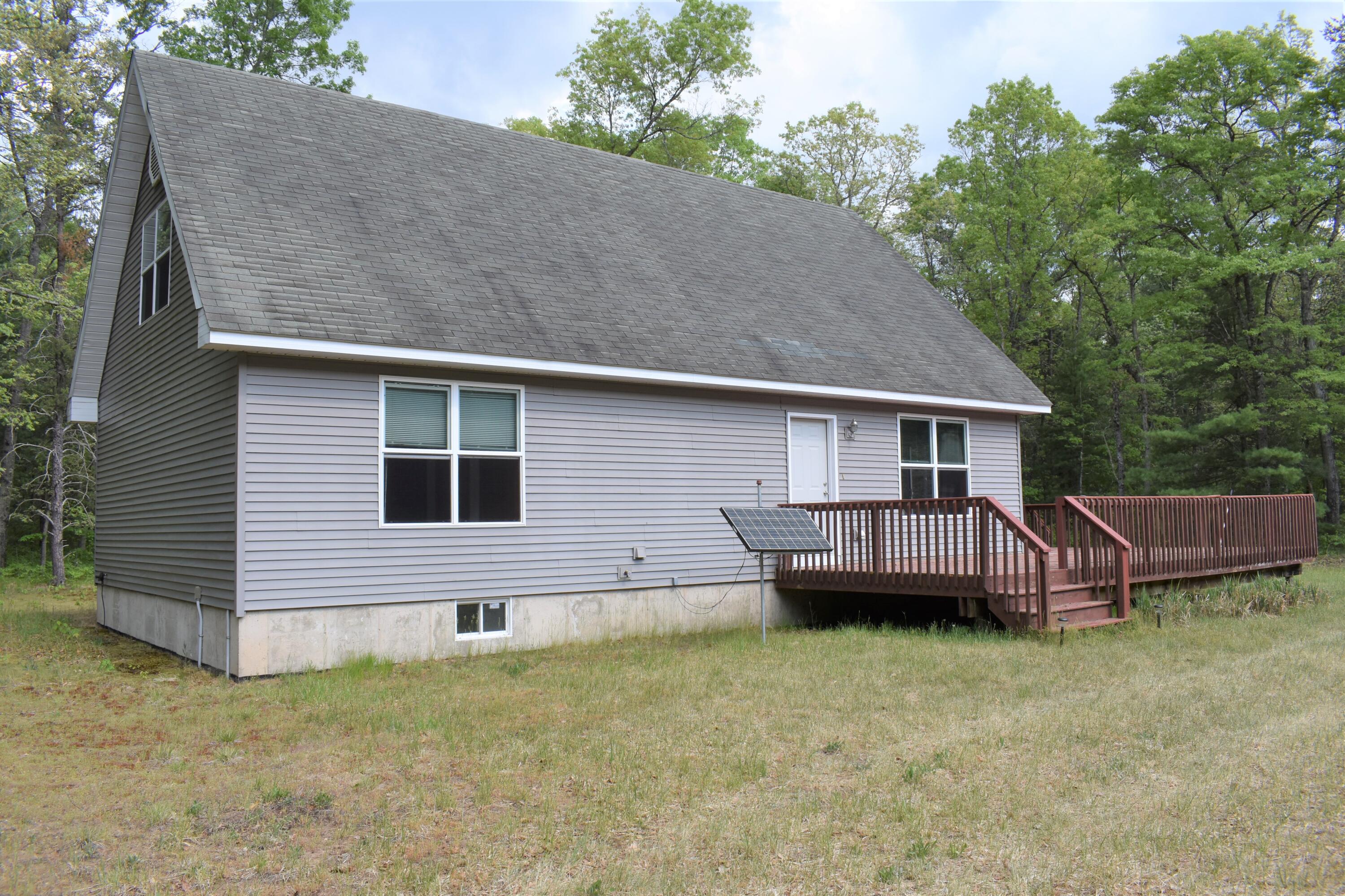 151 Stoney Ridge Road Wellston, MI 49689 - Photo 2 of 25 DSC_0508