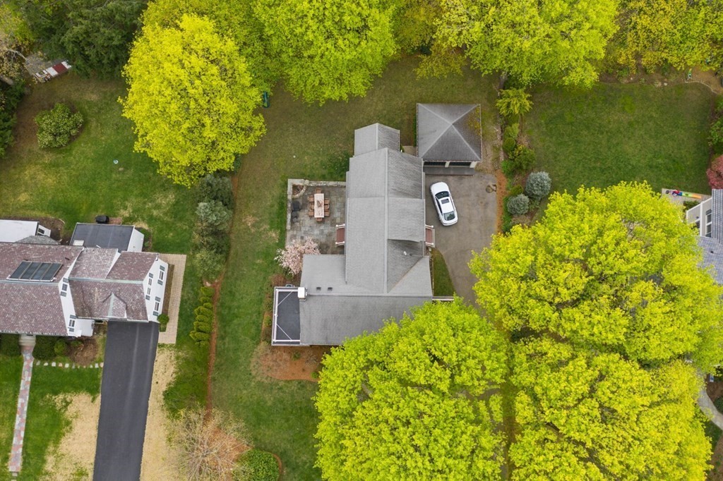 20 Dean Road Wellesley, MA 02481 - Photo 34 of 40 Gallery Image 34