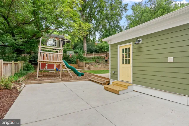 $799,000 | 409 Penwood Road, Silver Spring, MD 20901