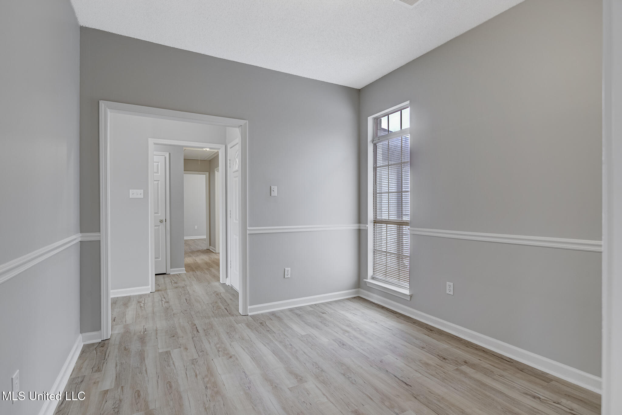 5750 Sparrow Run Olive Branch, MS 38654 - Photo 6 of 27 IMG_3720_1_2_3_4