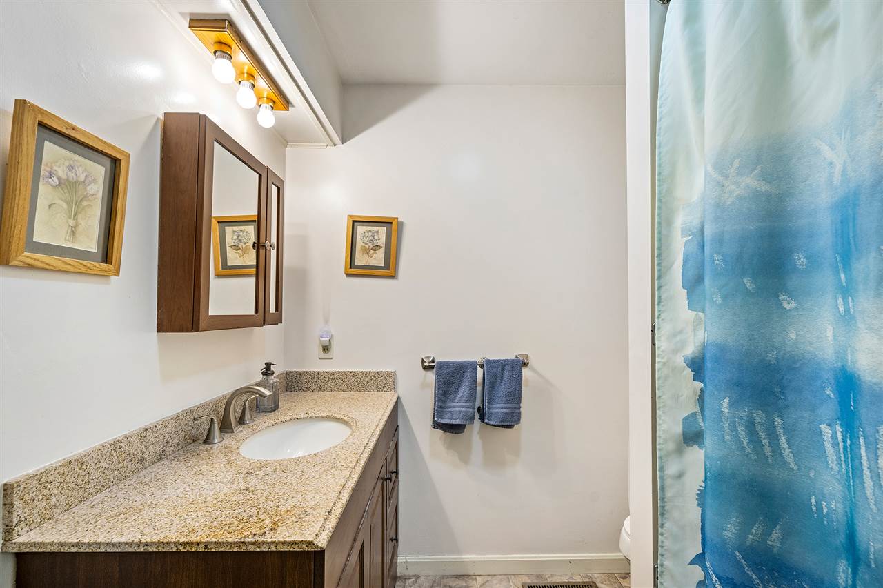 152 Ridge Road New London, NH 03257 - Photo 19 of 34