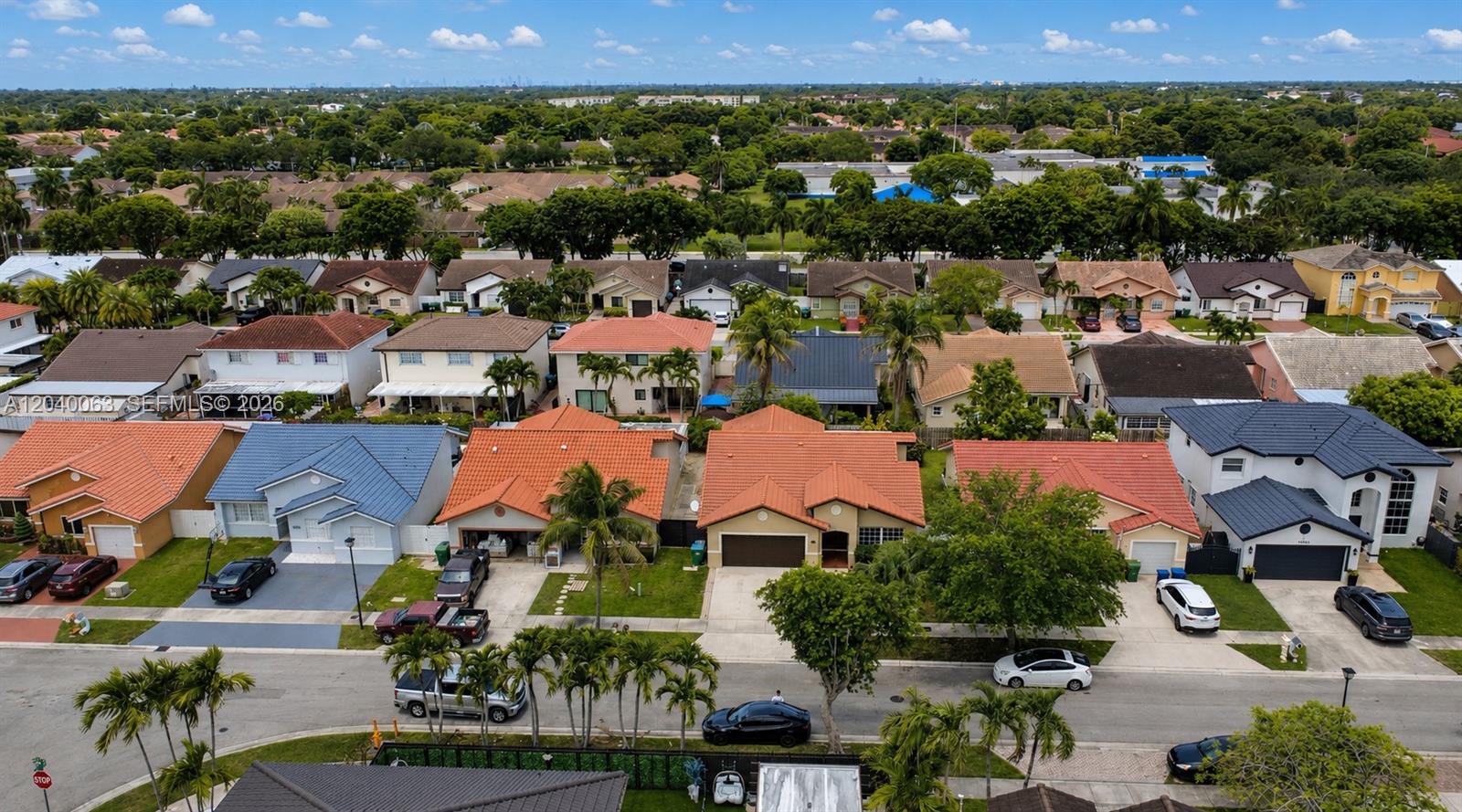 7743 Southwest 157th Place Miami, FL 33193 - Photo 6 of 30