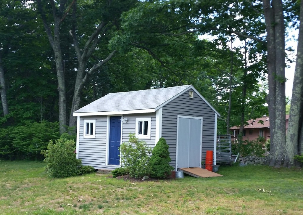 75 Sutton Road Webster, MA 01570 - Photo 9 of 12 Gallery Image 9