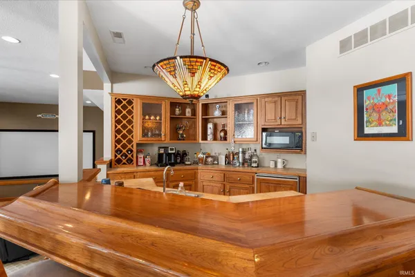 $699,000 | 1301 Turnberry Lane, Fort Wayne, IN 46814