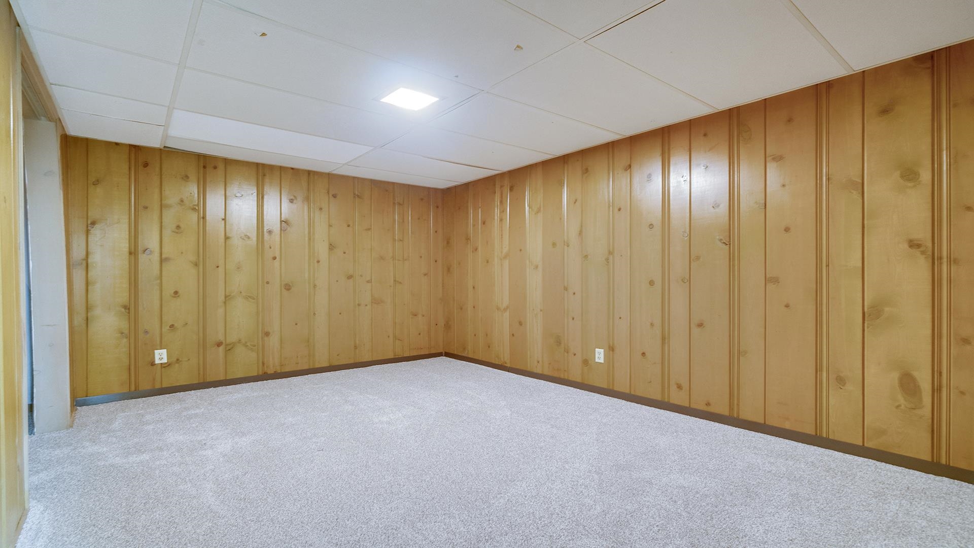 4644 Pepper Drive Rockford, IL 61114 - Photo 30 of 45 a view of an empty room