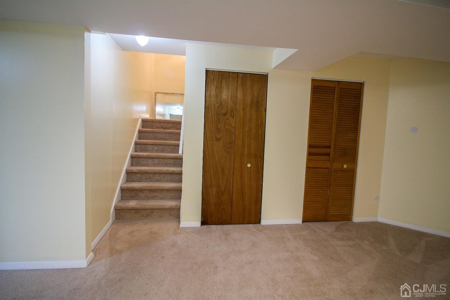 167 Salem Road North Brunswick, NJ 08902 - Photo 17 of 24 Gallery Image 17