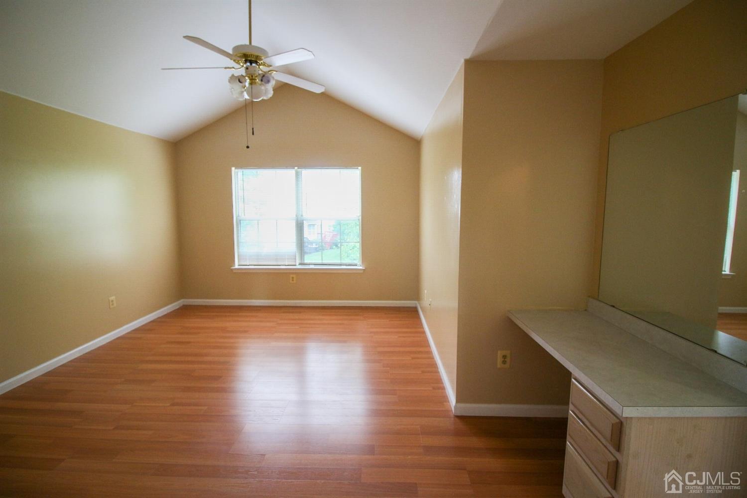 167 Salem Road North Brunswick, NJ 08902 - Photo 10 of 24 Gallery Image 10