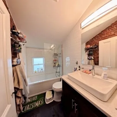 $5,500 | 185 Davis Avenue, Unit 8, Brookline, MA 02445