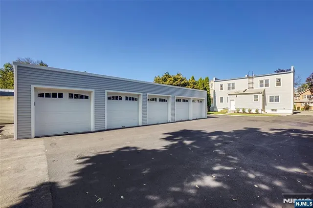 $3,000 | 79 Mill Street, Unit 79B, Bloomfield, NJ 07003