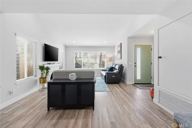 $834,999 | 15919 Joseph Court, Sylmar, CA 91342