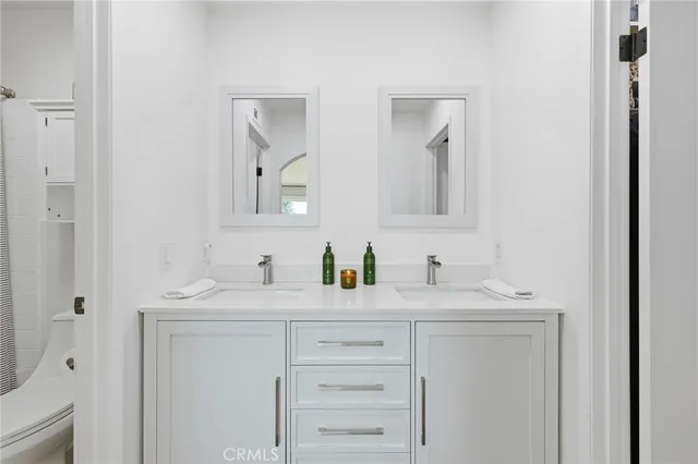 $834,999 | 15919 Joseph Court, Sylmar, CA 91342