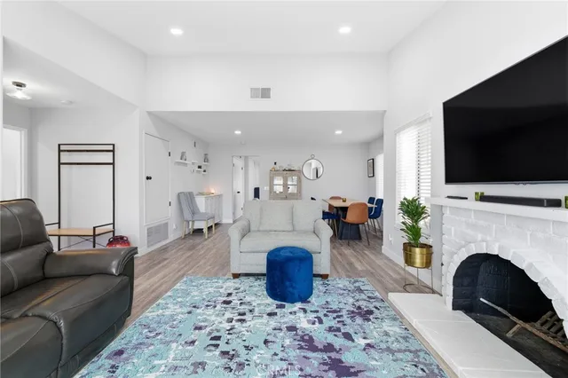 $834,999 | 15919 Joseph Court, Sylmar, CA 91342