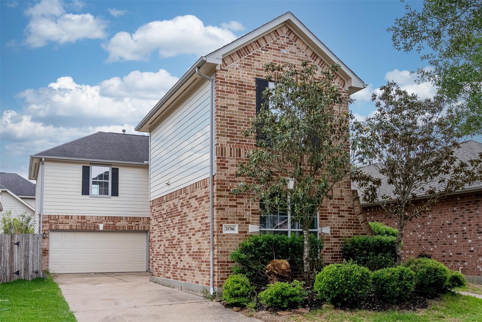 21706 Spring Vine Lane Katy, TX 77450 - Photo 2 of 30