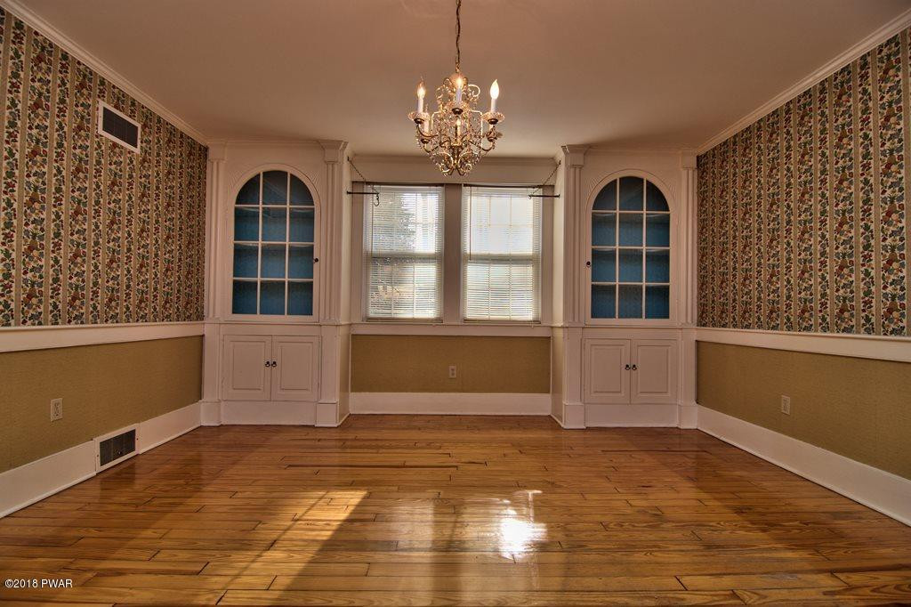 915 Long Ridge Road Hawley, PA 18428 - Photo 13 of 64 Dining Room