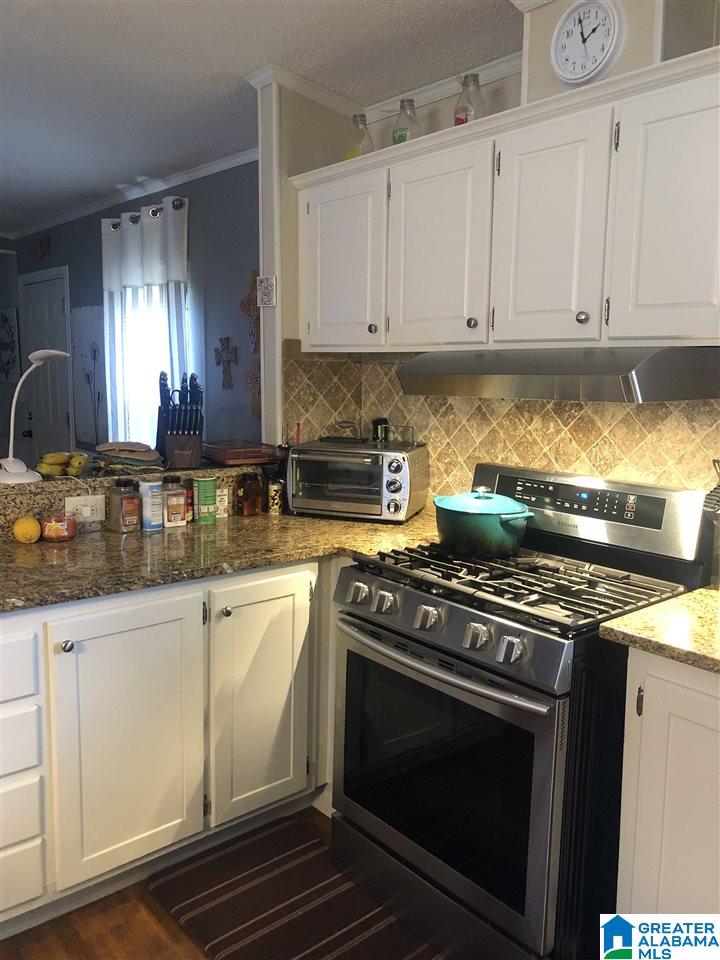 402 County Road 95 Calera, AL 35040 - Photo 5 of 40