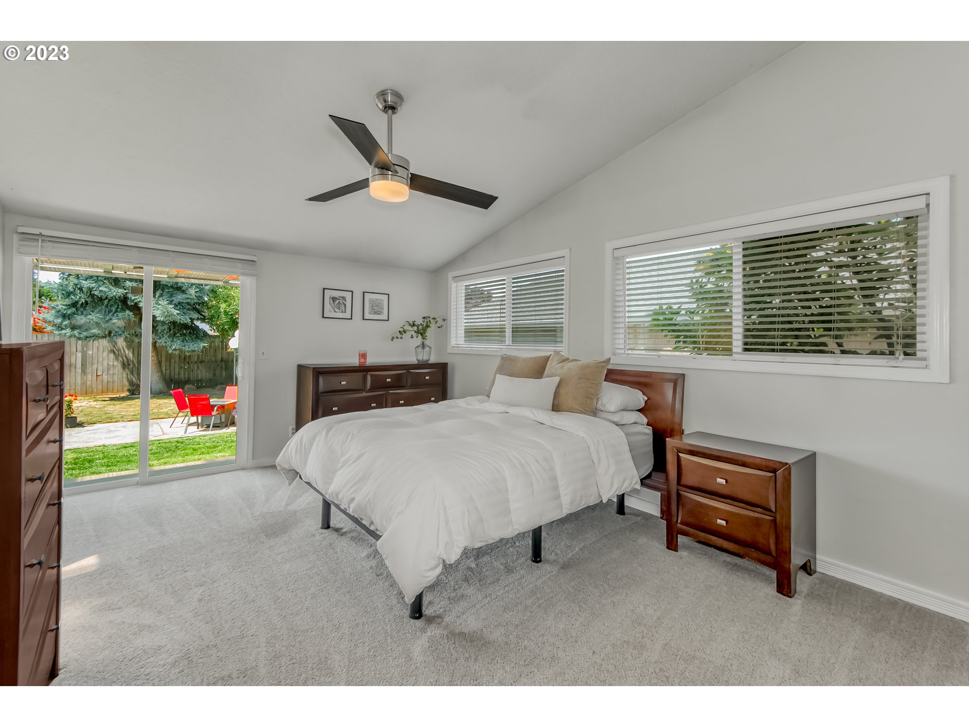 2425 Pacific Way Longview, WA 98632 - Photo 18 of 29 Gallery Image 18