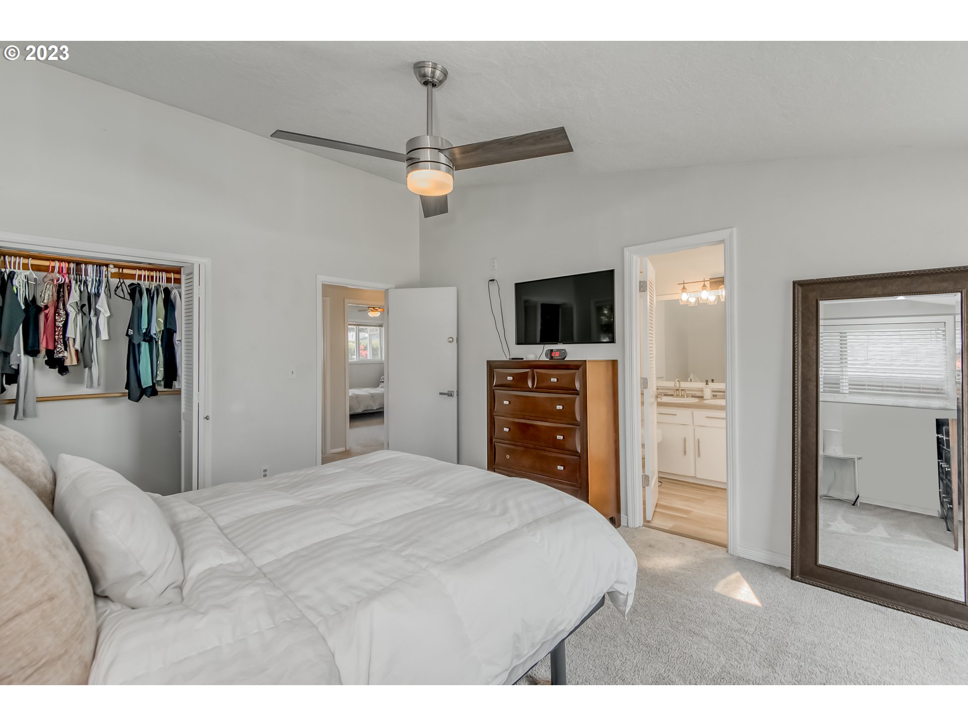 2425 Pacific Way Longview, WA 98632 - Photo 19 of 29 Gallery Image 19