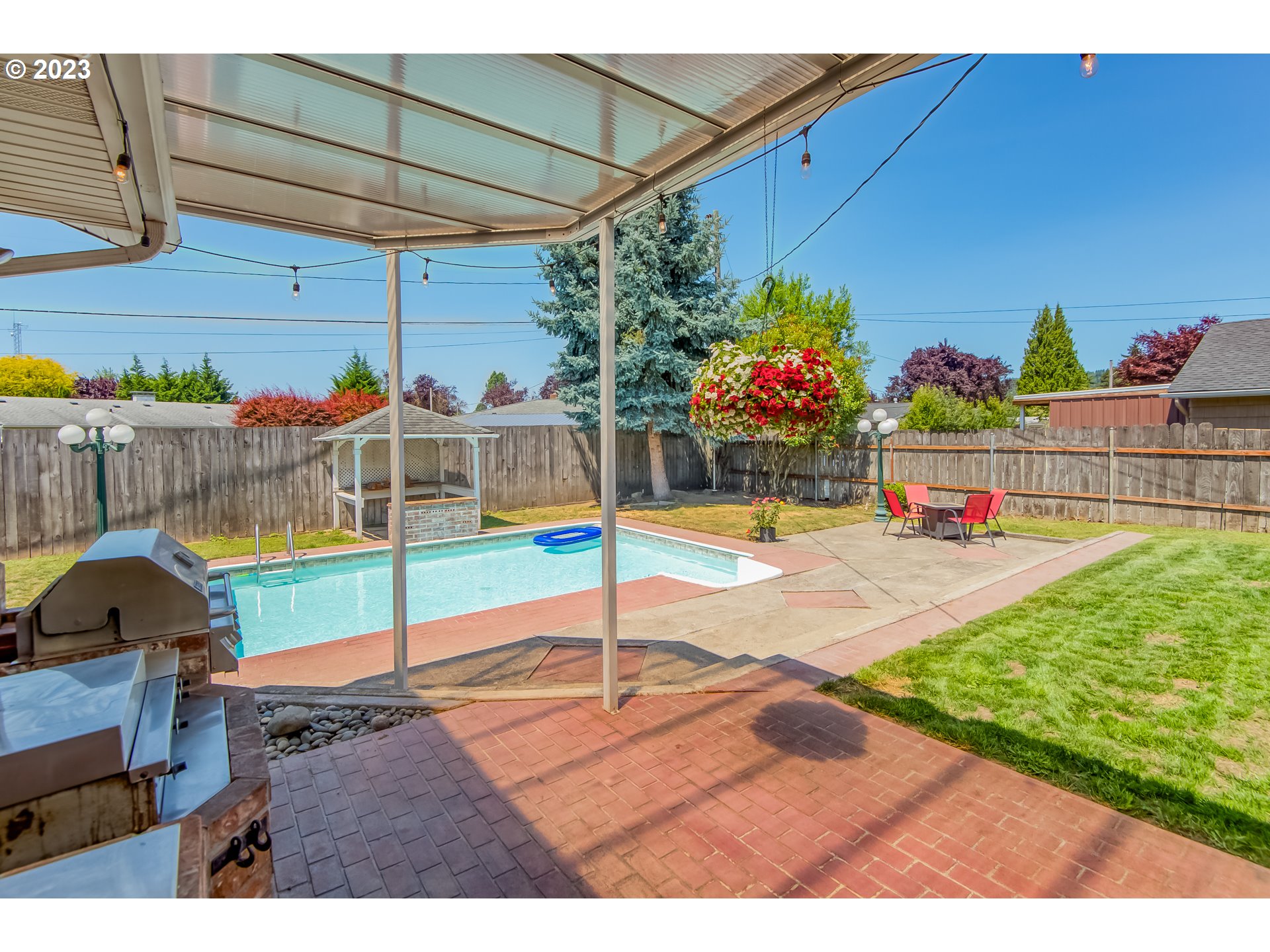 2425 Pacific Way Longview, WA 98632 - Photo 22 of 29 Gallery Image 22