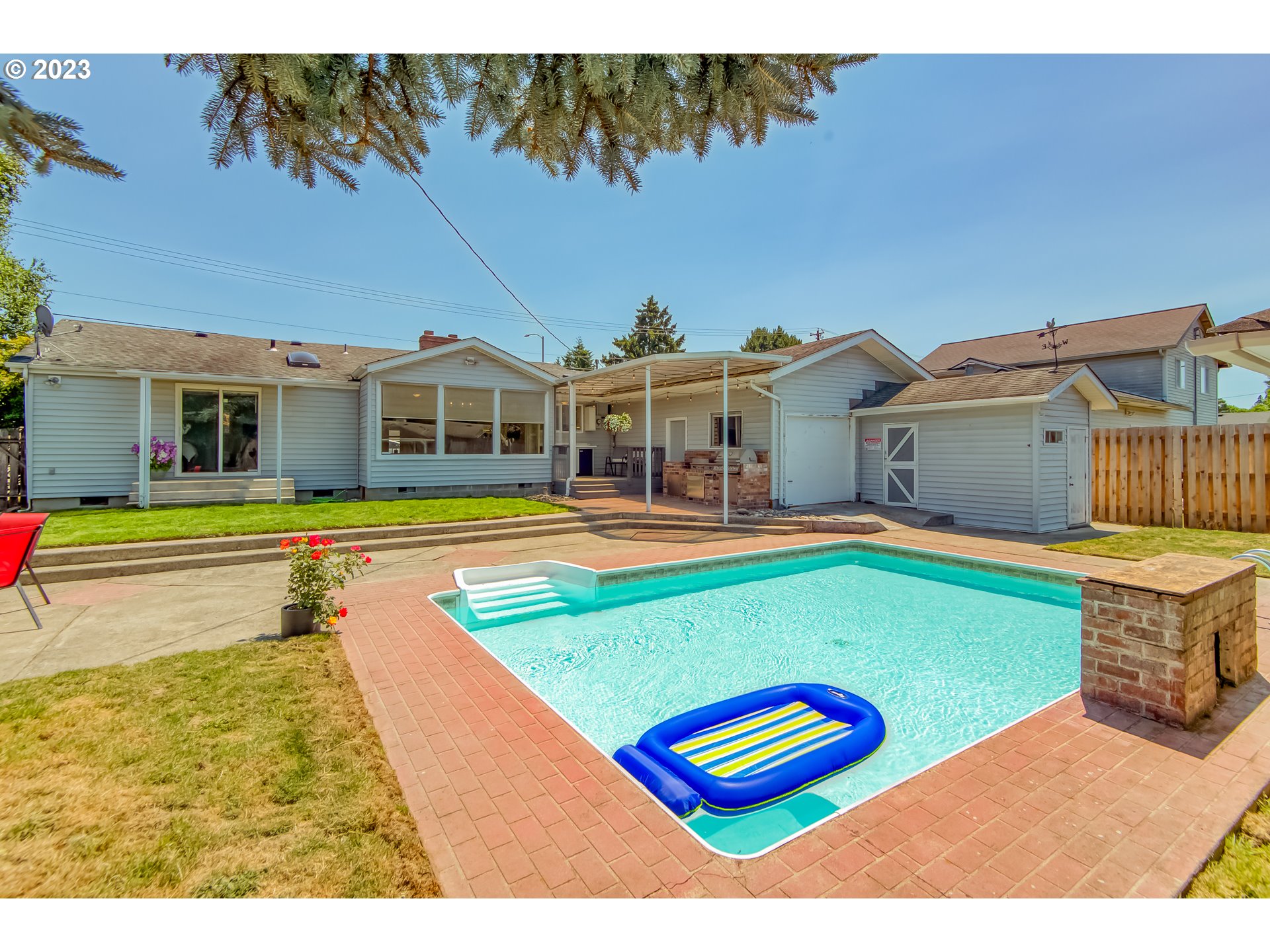 2425 Pacific Way Longview, WA 98632 - Photo 25 of 29 Gallery Image 25