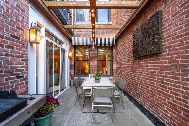 $2,475,000 | 142 St Botolph Street, Unit 1, Boston, MA 02115