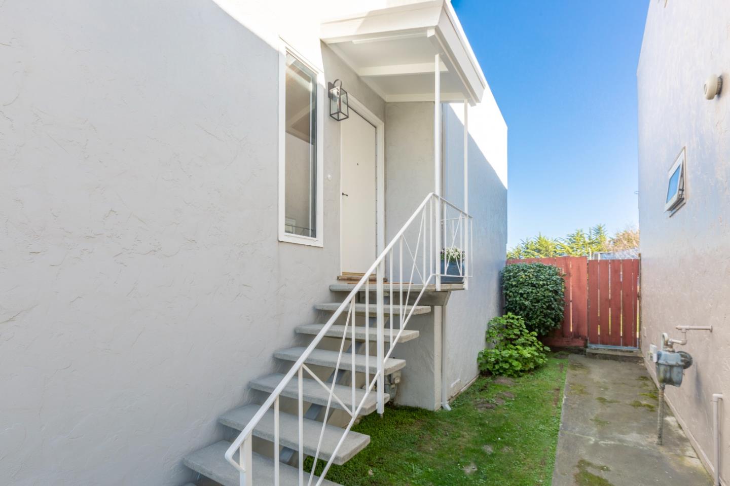 4366 Callan Boulevard Daly City, CA 94015 - Photo 3 of 38 a view of entryway with stairs