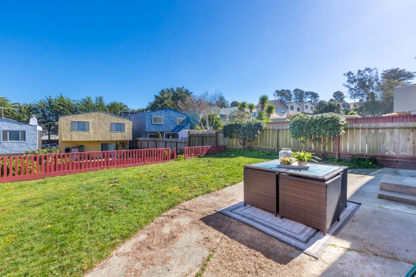 4366 Callan Boulevard Daly City, CA 94015 - Photo 32 of 38 a garden view with a seating space and garden