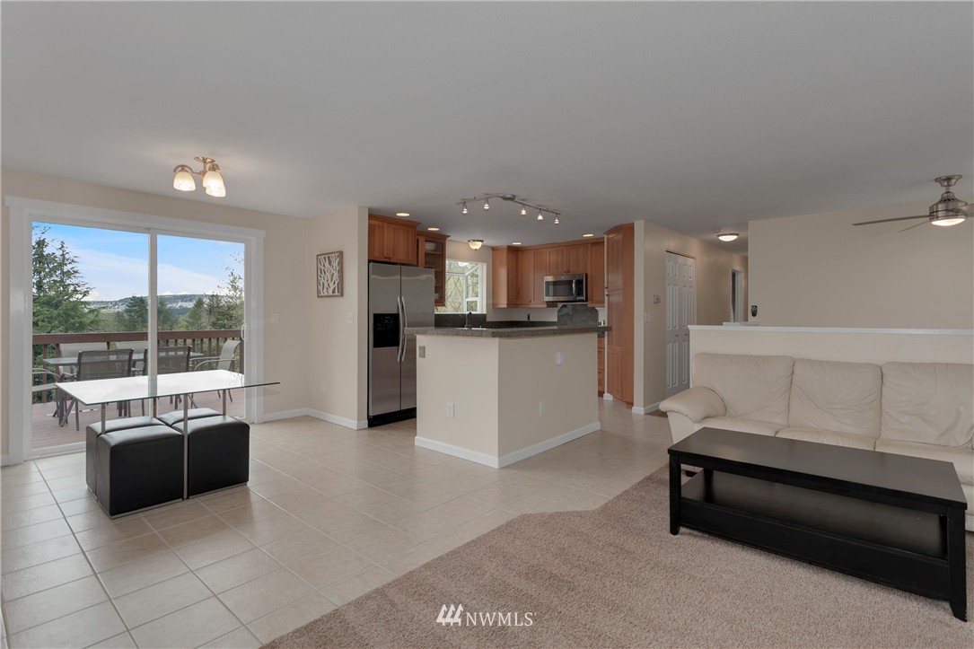 5309 Lake Alice Road Southeast Fall City, WA 98024 - Photo 9 of 25 Gallery Image 9