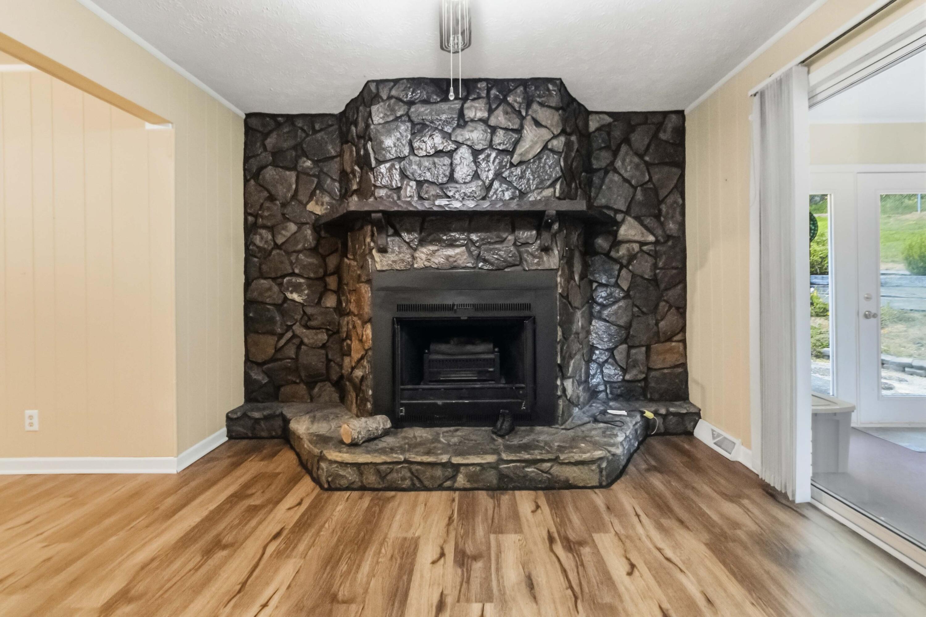 344 Meadow Brook Road Corbin, KY 40701 - Photo 15 of 50 012
