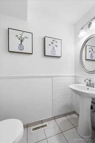 $250,000 | 14409 Lamon Avenue, Midlothian, IL 60445