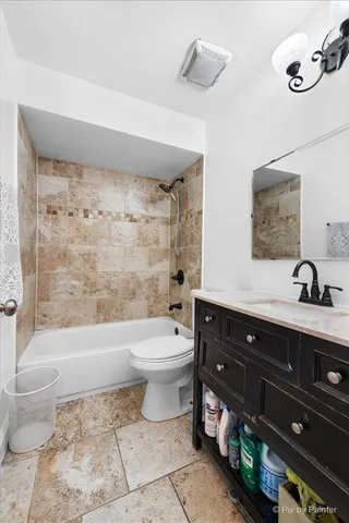 $250,000 | 14409 Lamon Avenue, Midlothian, IL 60445