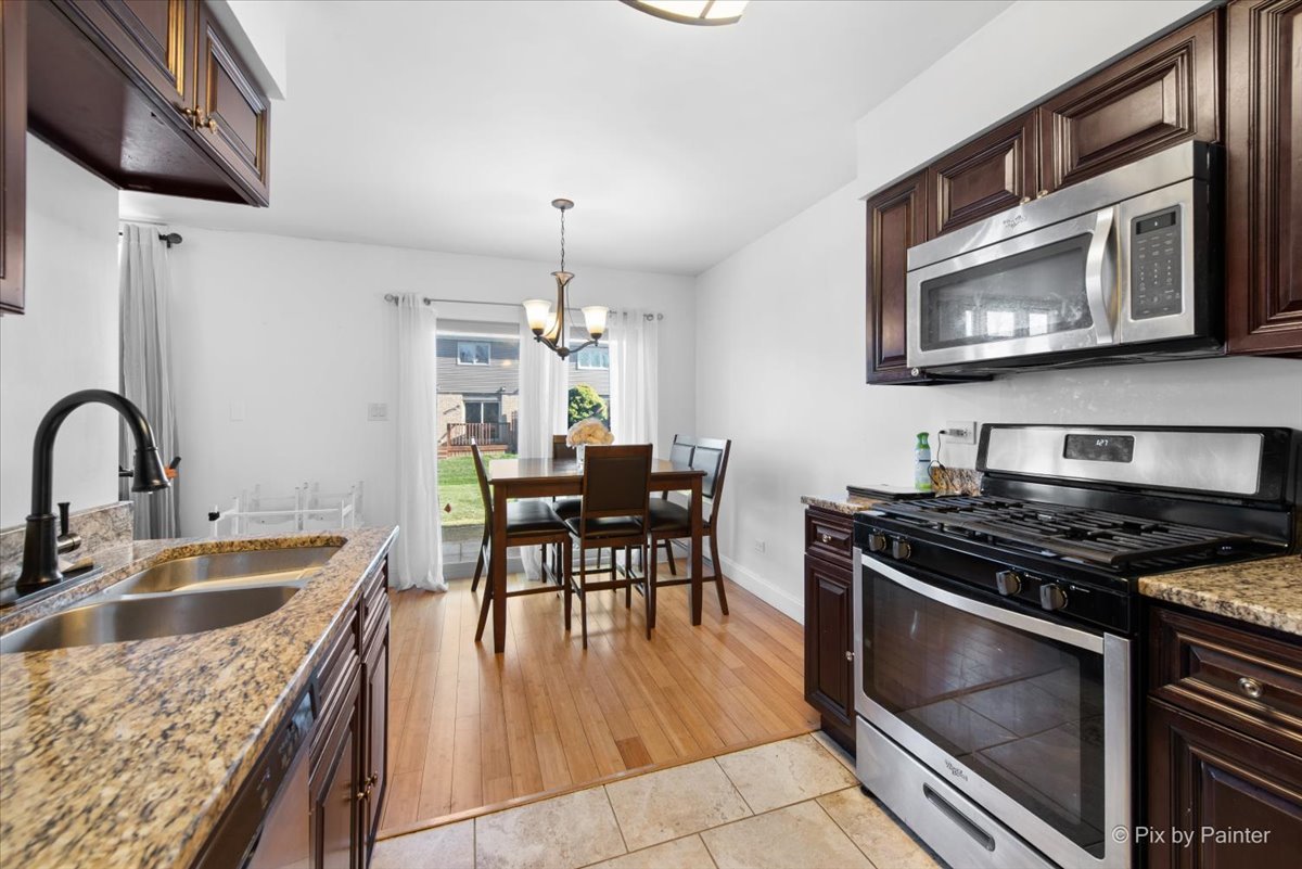 14409 Lamon Avenue Midlothian, IL 60445 - Photo 10 of 28