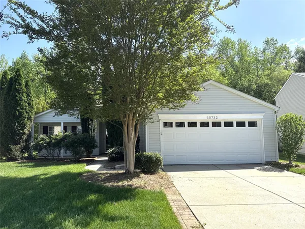 $1,950 | 15732 Circlegreen Drive, Charlotte, NC 28273