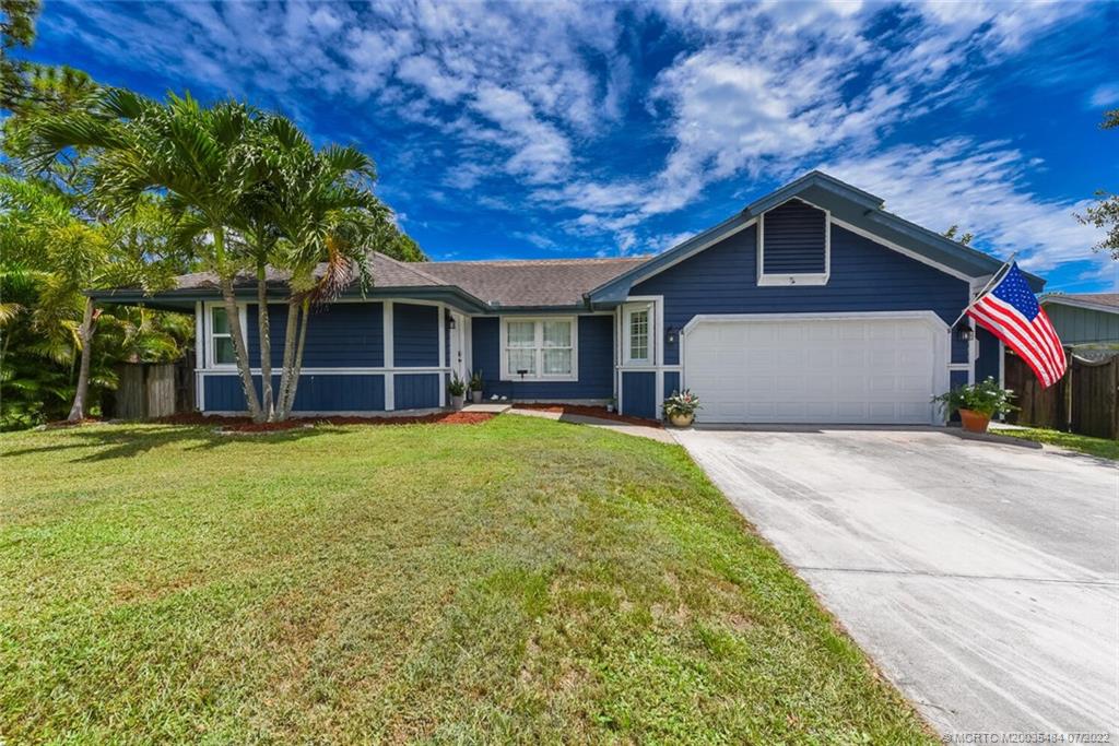 446 Cardinal Trail Stuart, FL 34997 - Photo 1 of 40