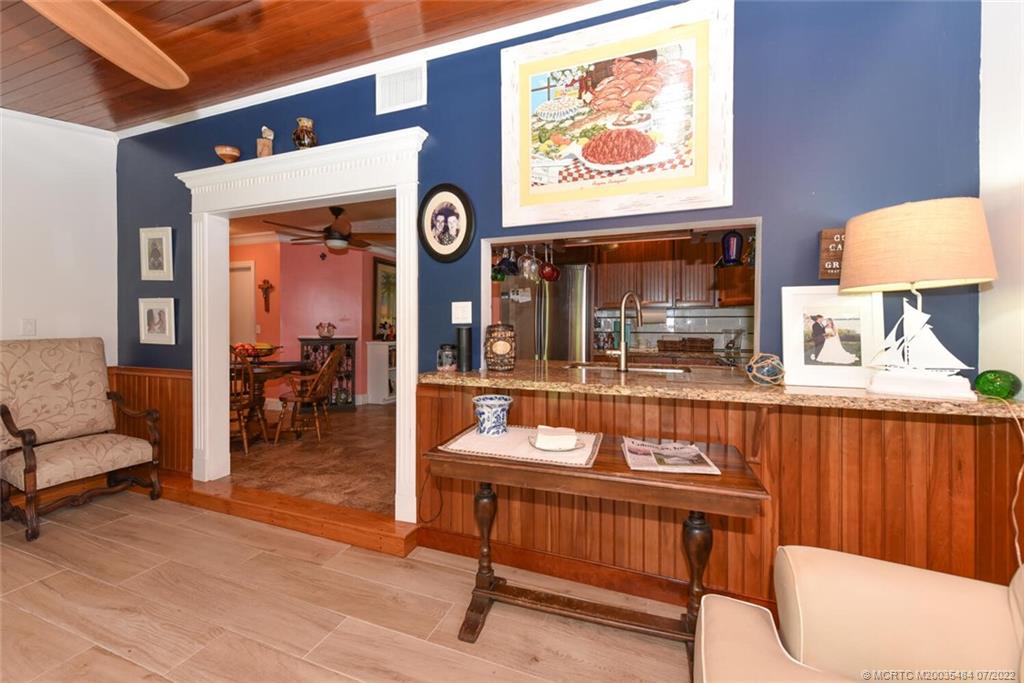 446 Cardinal Trail Stuart, FL 34997 - Photo 19 of 40